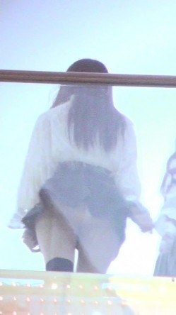【海阔天空系列CD第1季】极品高颜值时尚小姐姐骚丁，JK少女街头扭屁股[高清无水原档]10V 截图9
