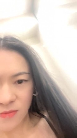 千里送逼，坐上高铁去约炮，【妖娆小宝贝】，美腿御姐，高铁厕所自慰，奥迪车震 截图14