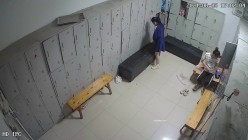 舞蹈班《监控破解》偷拍多位美女学员后台换衣服 截图4