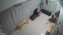 舞蹈班《监控破解》偷拍多位美女学员后台换衣服 截图14