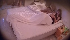 大学城 这妓女小姐姐生意很好啊 每天都有生意上门 一天接两三个大哥 这钱赚得是比进厂强 截图16