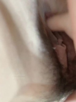 快手颜值主播- coco - 跳蛋自慰、手指抠逼，吃鸡啪啪，无比享受的四眼骚货，淫声非常淫荡 41V福利！ 截图10
