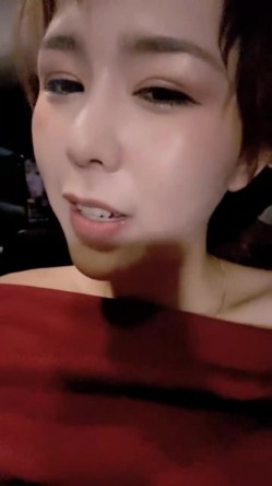 【狐狸不是妖啊】宝马御姐 与金主楼道露出野战 户外车震 双女自慰道具爆浆 截图5