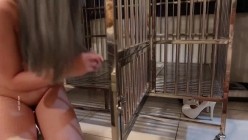 真枪实弹折磨凌辱女奴！推特私密圈国内各路SM调教大神分享作品~各类露脸反差母狗被玩弄 截图9