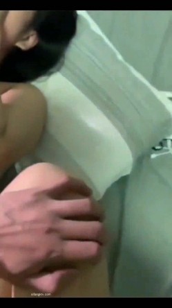 百度云泄密【良家交流群】收费交流群流出夫妻情侣分享、偷情、3P偷拍等 截图11