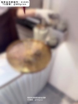 露脸女孩一日VLOG更新，极品反差女和男友性福的一天 截图1