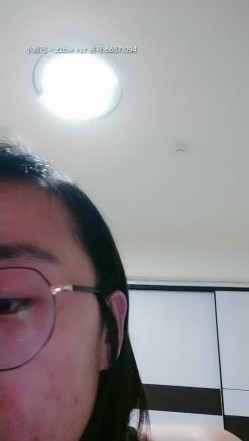 【研究生无奈】学霸下海历程13天全收录，理科学霸，从网贷的漩涡，到卖肉的泥潭，讲述跟前男友的性爱，从最初的拘谨到黑牛道具都精通 截图12