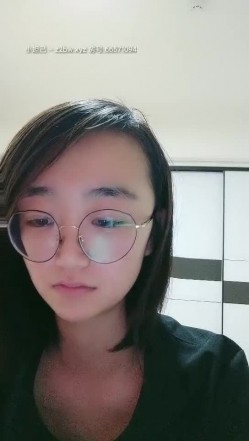 【研究生无奈】学霸下海历程13天全收录，理科学霸，从网贷的漩涡，到卖肉的泥潭，讲述跟前男友的性爱，从最初的拘谨到黑牛道具都精通 截图13