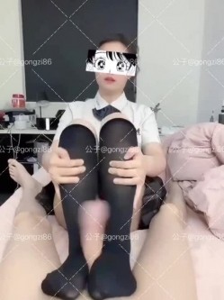风骚淫荡小娇妻『公子x公子嫂』精液当然要全部用嘴接着，小淫娃一个 脑子除了想被鸡吧干什么想法都没了 截图11