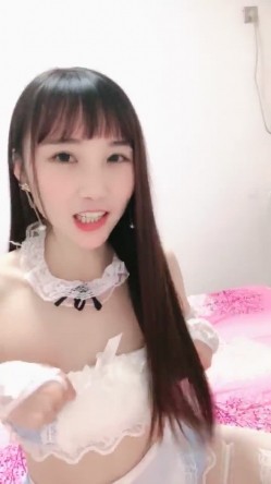 新晋女神下海！【小浣熊】兼职黄播自慰，跳蛋震肛门，喜欢享受菊花被刺激的感觉 截图5
