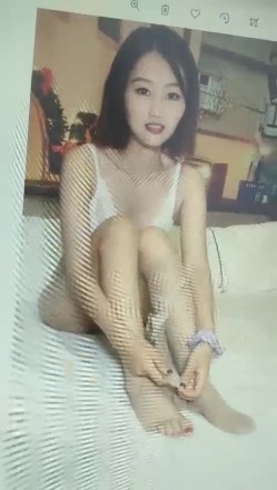 国模私拍一线直击，【情趣模特拍摄现场】，5000约拍24岁平面模特，专业调教各种撩人姿势，附大神讲解私 截图10