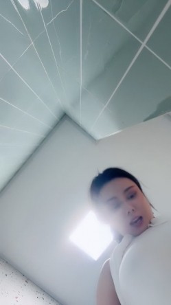 【离异美骚妇】几个小嫂子一起吃鸡啪啪秀 淫乱至极 喜欢小嫂子的不要错过 截图11