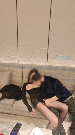 大神luckyql777调教爆乳长腿美女 截图7