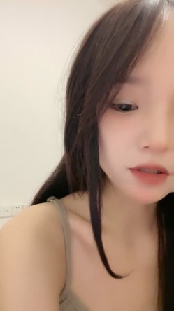 卧槽！兄弟们！女神又被操了【元气妹妹】，N场啪啪，玩得就是真实，小逼逼就没停过，天天被操的水流不停，强烈推荐 截图5