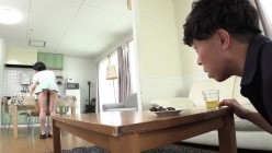 caribbeancom-020324_001 マンコをさらして息子の同級生を誘惑する母3 截图2