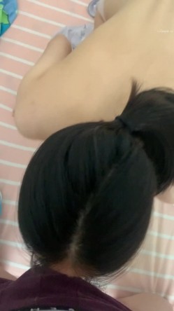 露脸泄密！师范大学毕业眼镜小姐姐私密生活曝光，反差母狗一枚 截图11