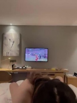青岛反差婊李MM啪啪自拍流出 截图8