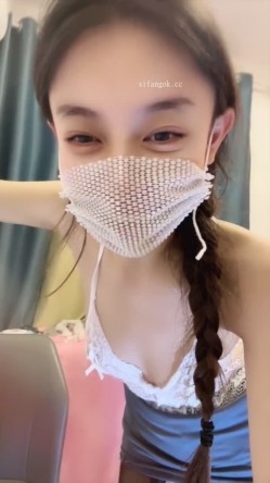 绝世尤物【00舞蹈老师】骚炸天了 丝袜长腿极品馒头逼 裸舞一字马 跳弹自慰飚浆 截图5
