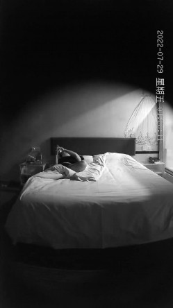 新流出小旅馆偷拍男女情人开房偷情啪啪 截图16