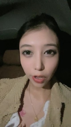 极品尤物模特女神！夜晚驾车路边车震！掏出炮友屌吸吮，肥穴美穴跳蛋自慰，骑上来深插爆操 截图5