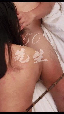 原版高价订购，潮汕DOM绿帽调教大神【50度先生】全集，圣水3P调教各种羞辱M贱母狗 截图7