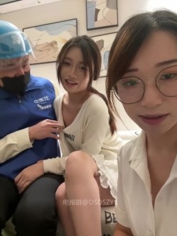 ️清纯主播【202509yoyo】表姐带着表妹下海直播、在线教口活、练习做爱姿势 截图11