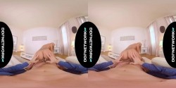 DDFNetworkVR_Horny_Housewife_Peneloppe_Ferre_and_Kai_Taylor_5400x2700_30000_cbr_60fps_sbs_180_LR.mp4 截图5