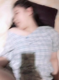 最新反差婊 高端私密群内部福利群泄密流出视图基本都露脸美女如云 截图5
