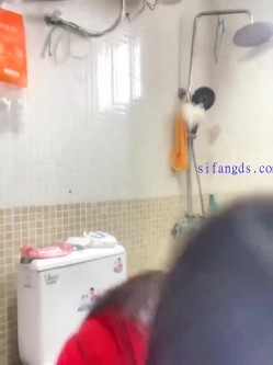 女人味十足，极品白虎熟女【sunny-520】付费，脸穴同框深情投入，楼道自慰喷水 截图1