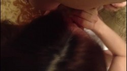据说是某明星生日宴喝多了叫鸭子扮成女人偷偷来打炮!以免被发现 截图14