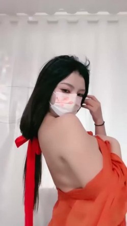 颜值少妇【杨小华】极品人妻下海卖逼，暴力掰逼展示，自扣高潮，隔壁老王都馋哭了 截图8