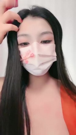 颜值少妇【杨小华】极品人妻下海卖逼，暴力掰逼展示，自扣高潮，隔壁老王都馋哭了 截图12