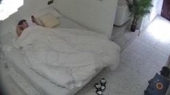 大学城 小情侣先打游戏再打炮完整版 女生人漂亮皮肤好 胸大毛多 是一辆需要高手才能驾驭的好车 截图1