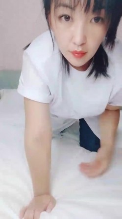 性学专家又来了，小护士妹子，全裸跳单自慰，白虎穴女性学专业讲座 截图3