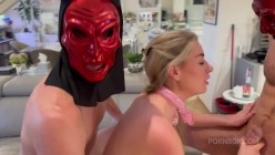 LegalPorno - Emily Belle - BNB13 - Emily Belles Devils & Angel - 3on1 DP Gangbang & very first DVP at Home.mp4 截图3
