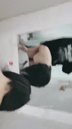 【泄密资源】郑州师范大一新生蒋小雅开房对面男宿舍围观 稀缺资源值得收藏 截图14