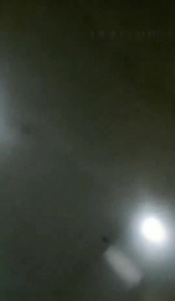 最新流出坑爹女主播潜入洗浴中心偷拍妹子们淋浴搓澡淋浴间的妹子身材还不错 截图9