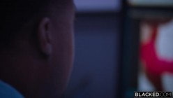 Blacked.19.09.12.Naomi.Swann.XXX.1080p.MP4-KTR[N1C] 截图3