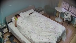 酒店偷拍没啥性经验的眼镜大学生和御姐范骚女友啪啪开始快枪后来渐入佳境越战越勇 截图5