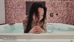 夏晴子XiaQingZi (candybaby0919) 骚穴和阴蒂越玩越受不了潮吹喷得好爽 截图3