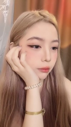 顶级跳蛋裸舞【银竹跳舞】完美身材大眼萌妹 绝对诱惑 高质量跳舞大秀 奶子都快要甩掉了 截图2