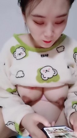 核弹！孕妇被干了~20小时~【梦梦是孕妇】口爆~啪啪~自慰~！还有一段尝试爆菊，口爆射了 截图3