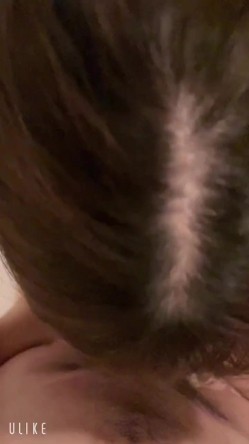 【极品反差婊】老实人得不到渣男随便操的婊子看着妹子销魂的表情这不正是男人想要的感觉吗？ 截图1