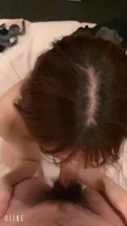 【极品反差婊】老实人得不到渣男随便操的婊子看着妹子销魂的表情这不正是男人想要的感觉吗？ 截图14