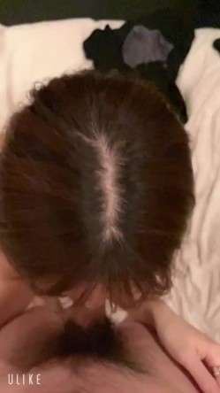 【极品反差婊】老实人得不到渣男随便操的婊子看着妹子销魂的表情这不正是男人想要的感觉吗？ 截图15