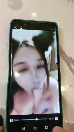极品高颜冷艳御姐，反差小妈感女主播「金刚护撸娃」「小奶猫」激情淫语撩骚，和姐妹下海大秀，互舔互口假鸡巴互插 截图11
