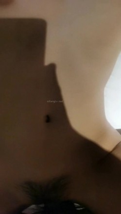 超人气美女『阴唇美感』享受精油养生 完美身材勾搭按摩小哥激情啪啪 主动套弄 享受抽插 无套做爱内射中出 截图7