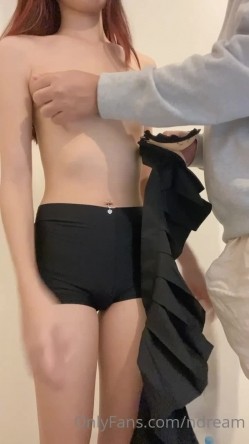 泰国纯天然反差少妇「dream」OF日常露脸性爱私拍 野外、阳台、车震、门口啪啪 现实OL网上母狗 截图10