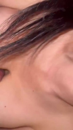 极品少妇熟女风韵犹存美妇 ️徐阿姨酒店与情人啪啪口交足交发出啵啵的淫荡声音 很是淫荡 截图2