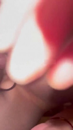 极品少妇熟女风韵犹存美妇 ️徐阿姨酒店与情人啪啪口交足交发出啵啵的淫荡声音 很是淫荡 截图15